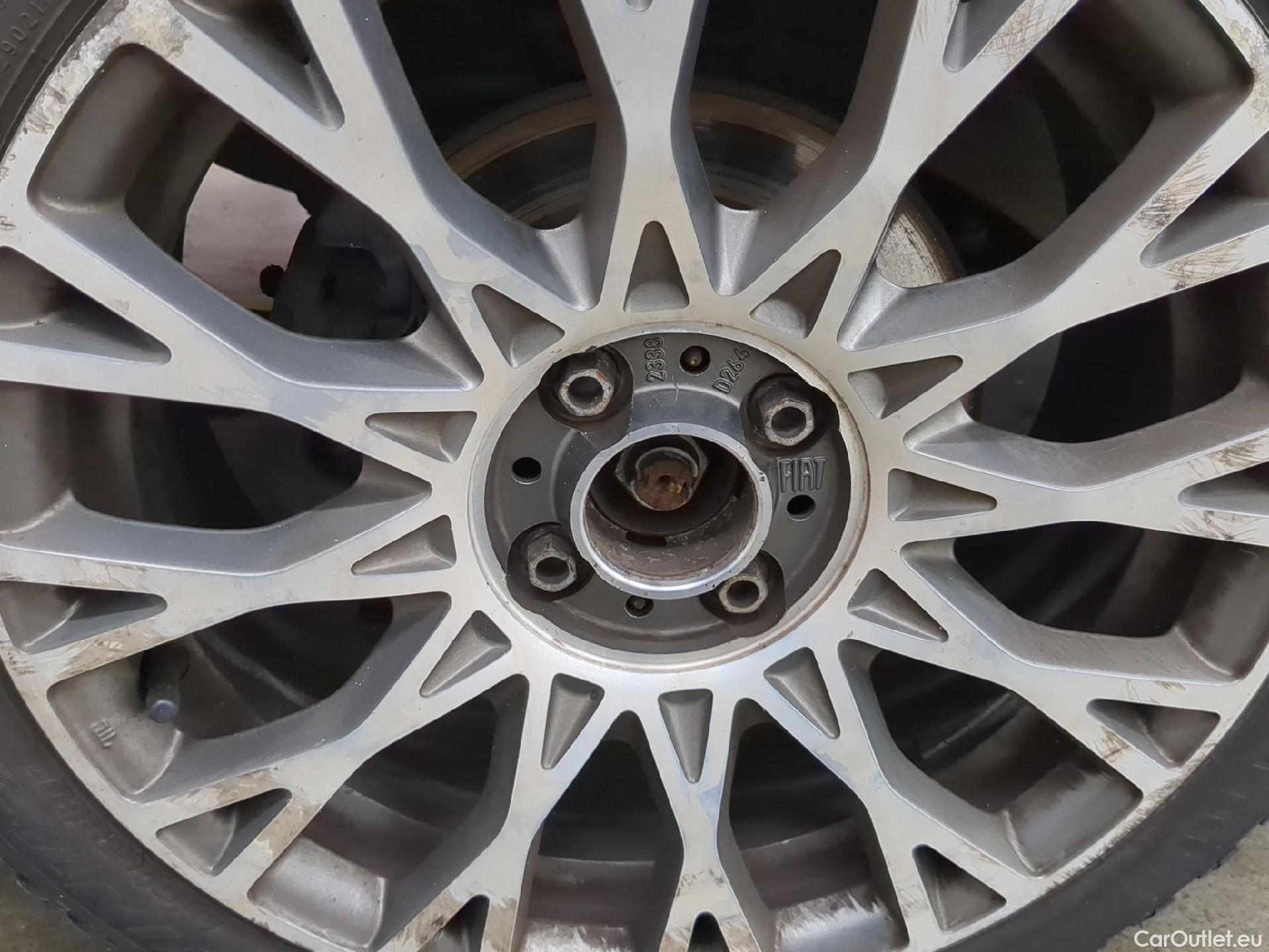  Fiat  500 FIAT  / 2015 / 3P / Berline 1.2 8V 69ch Star #12