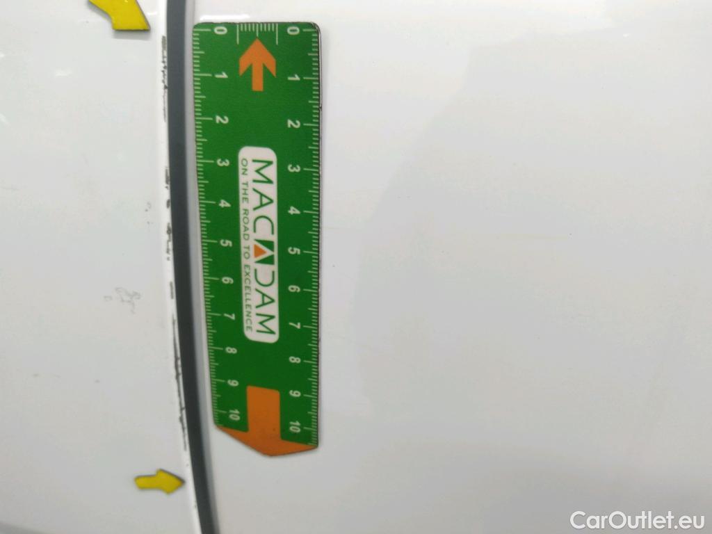  Ford  Transit FORD   2019  4P  Fourgon tôlé E 390 L3H3 elec184CH TREND BUSINE #109