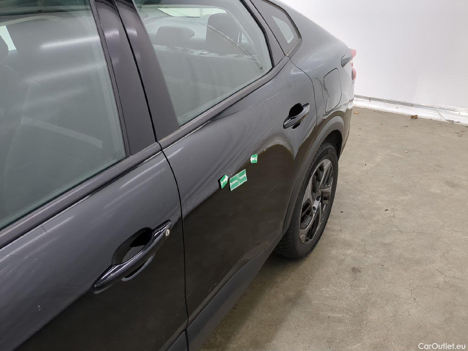  Citroen  C4 CITROEN  X / 2022 / 4P / Berline PureTech 130 S&S EAT8 Feel Pack #7