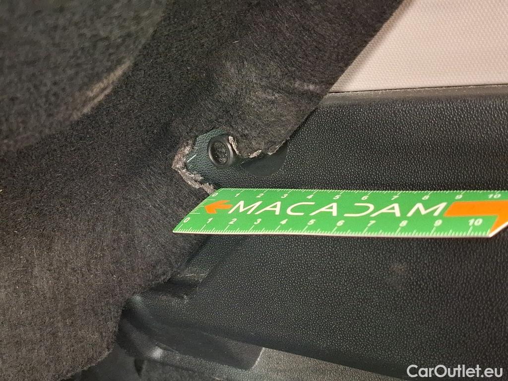  Citroen  C3  Société Feel 1.5 BlueHDI 100CV BVM5 E6dT #24