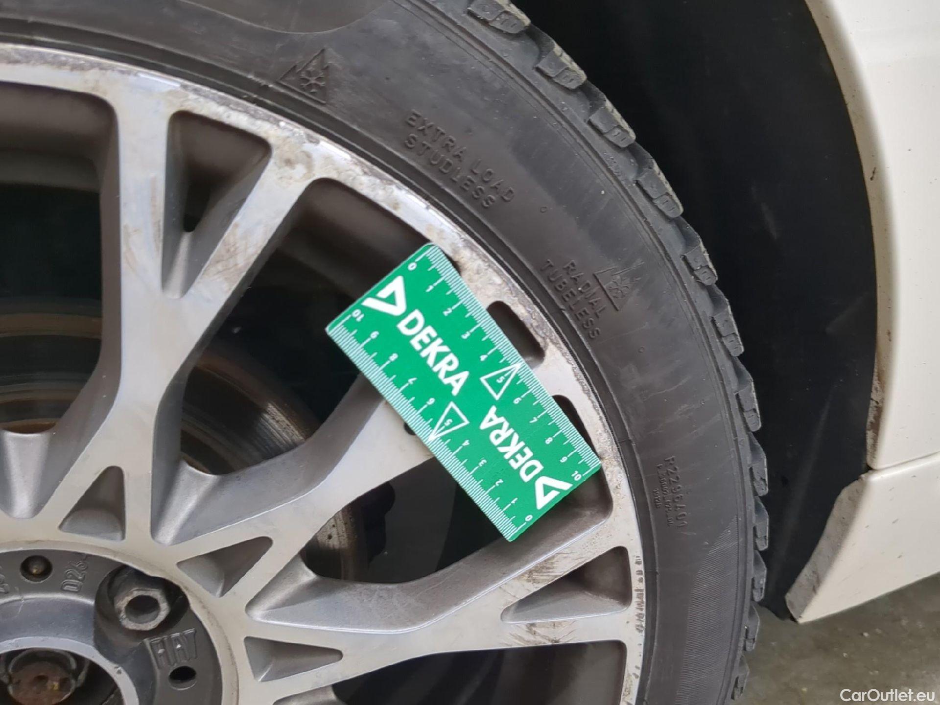  Fiat  500 FIAT  / 2015 / 3P / Berline 1.2 8V 69ch Star #7