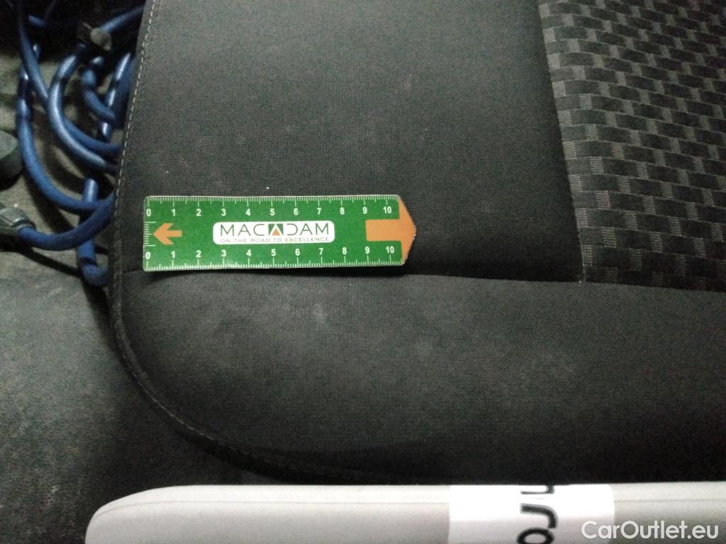  Ford  Transit FORD   2019  4P  Fourgon tôlé E 390 L3H3 elec184CH TREND BUSINE #81