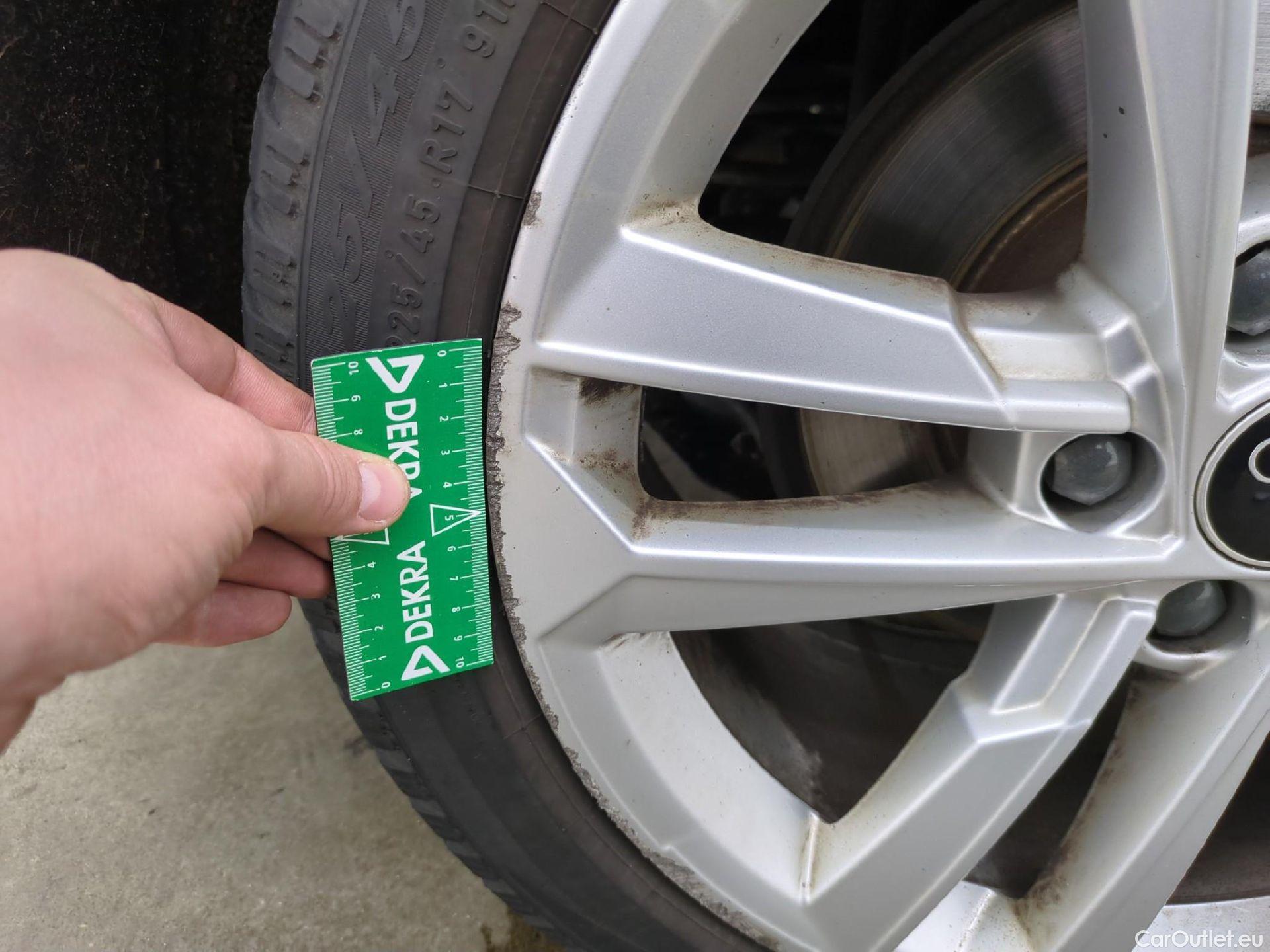  Audi  A3 AUDI  Sportback / 2020 / 5P / Berline 35 TFSI 150 MHEV S Tronic Business Line #22