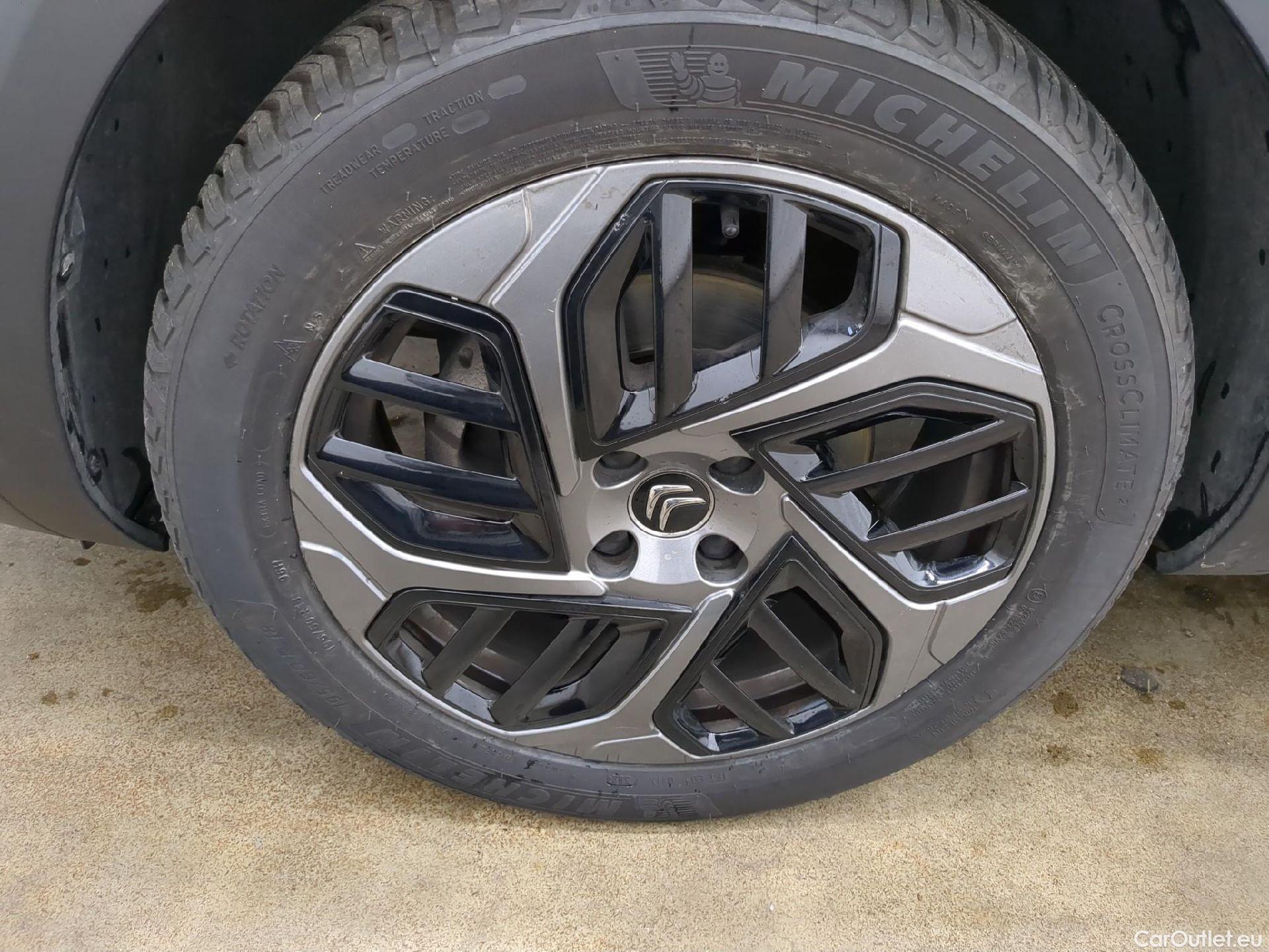  Citroen  C4 CITROEN  X / 2022 / 4P / Berline PureTech 130 S&S EAT8 Feel Pack #6