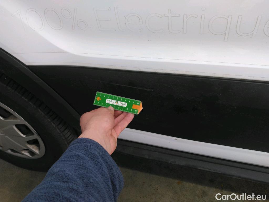  Ford  Transit FORD   2019  4P  Fourgon tôlé E 390 L3H3 elec184CH TREND BUSINE #87