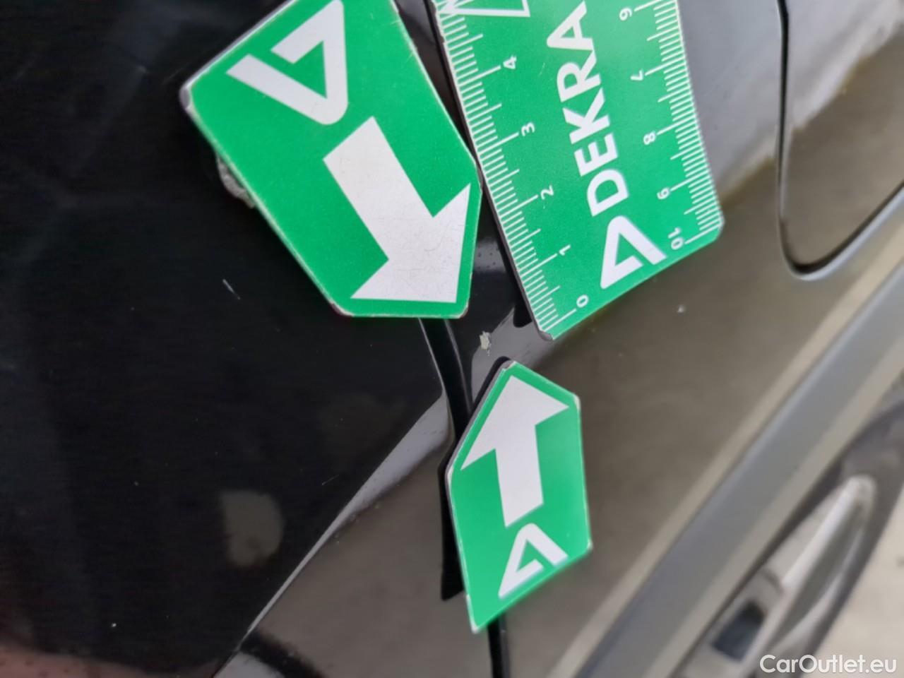  Citroen  C4 CITROEN  X / 2022 / 4P / Berline PureTech 130 S&S EAT8 Feel Pack #30