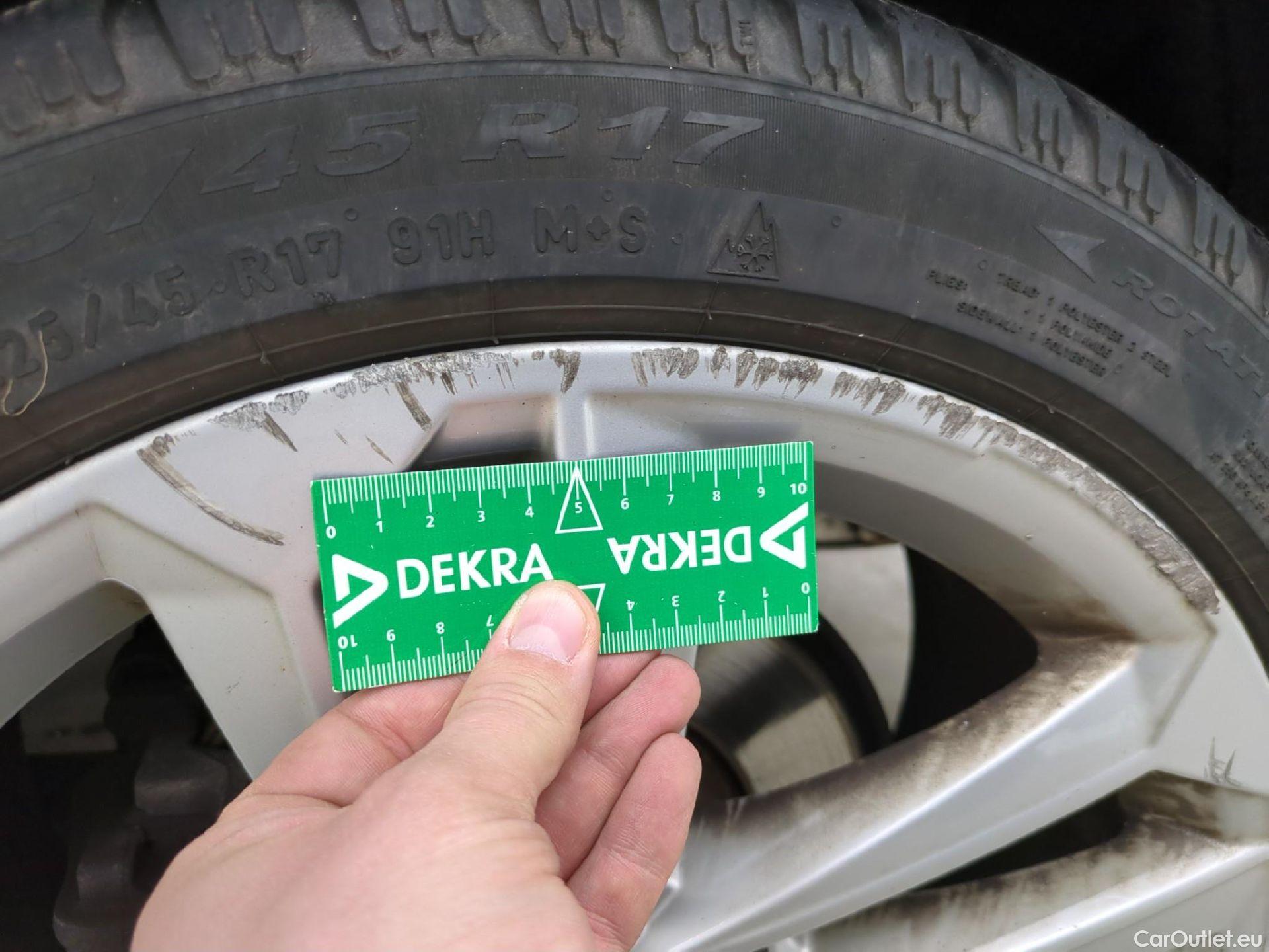  Audi  A3 AUDI  Sportback / 2020 / 5P / Berline 35 TFSI 150 MHEV S Tronic Business Line #17