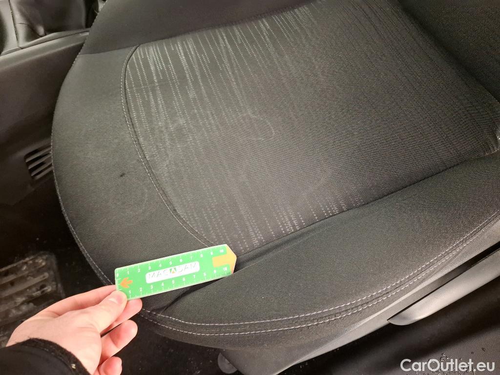  Peugeot  208  Affaire Premium Pack 1.5 HDi 100CV BVM5 E6dT #52