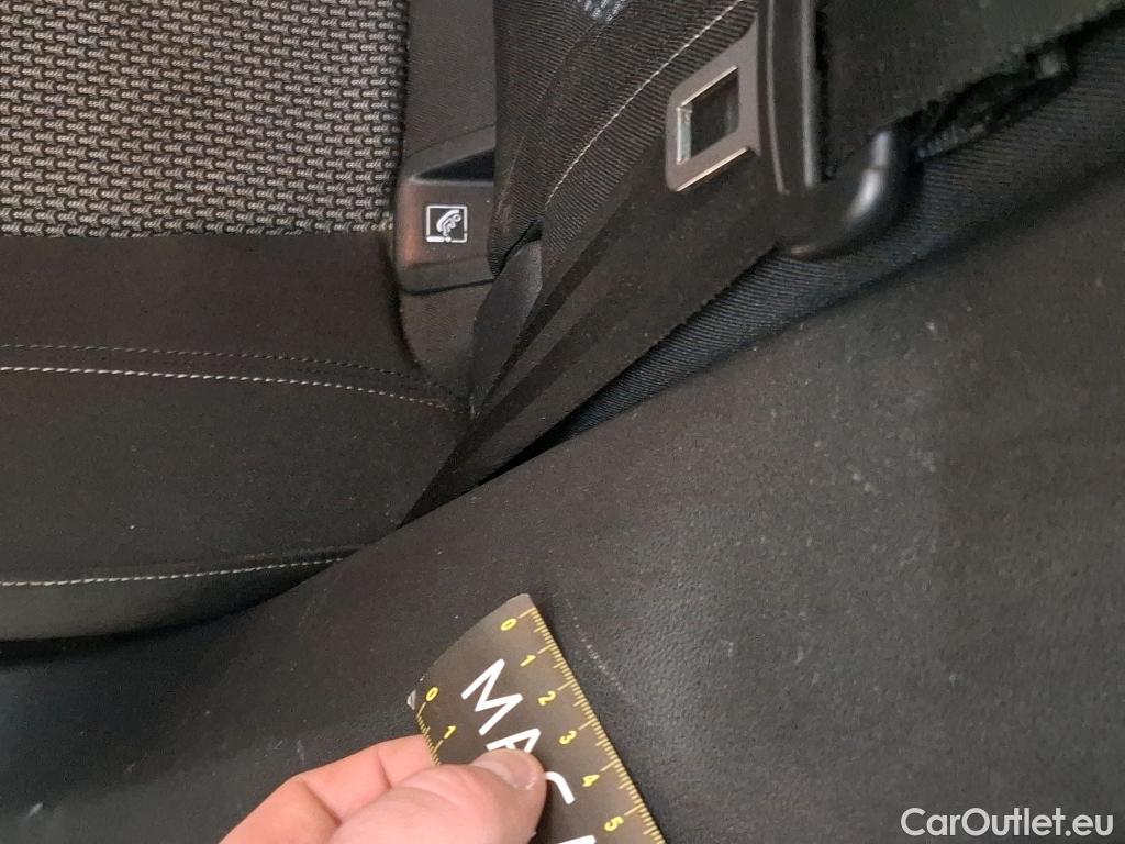  Opel   Grandland X Grandland X Edition 1.5 130CV BVA8 E6dT #31