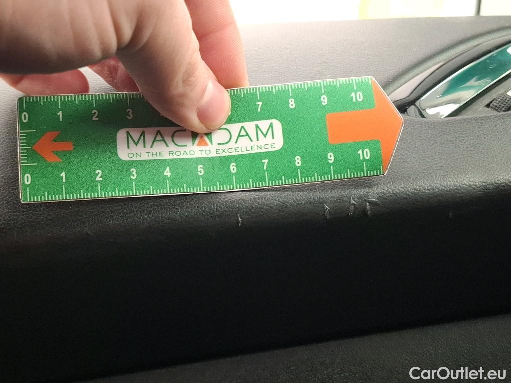  Peugeot  208  Affaire Premium Pack 1.5 HDi 100CV BVM5 E6dT #25