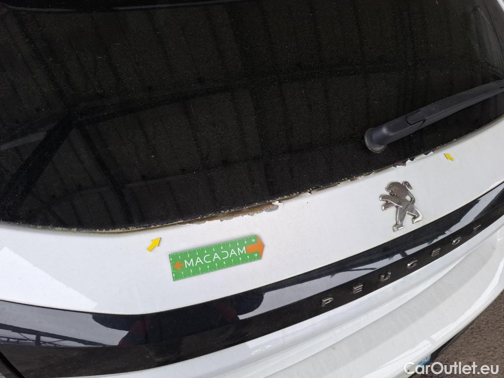  Peugeot  208  Allure Business 1.5 HDi 100CV BVM6 E6d #1