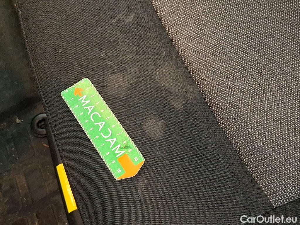  Peugeot  Expert  Fourgon Asphalt Standard 2.0 HDi 145CV BVM6 E6d #22