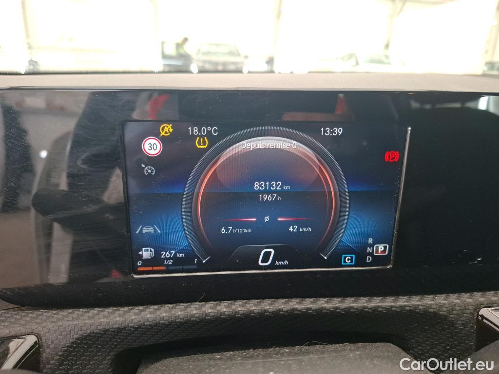  Mercedes  A-Klasse MERCEDES-BENZ Classe A Compact / 2018 / 5P / Berline A 180 Style Line 7G-DCT #8