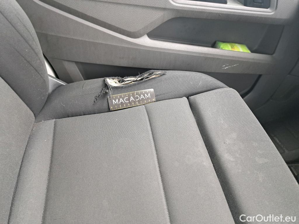  Volkswagen  Crafter  Fourgon Fourgon 35 mittlerer Radstand mit Hochdach FWD 2.0 140CV BVM6 #18