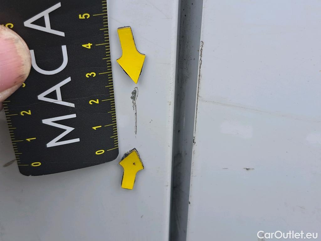  Volkswagen  Crafter  Fourgon Fourgon 35 mittlerer Radstand mit Hochdach FWD 2.0 140CV BVM6 #55