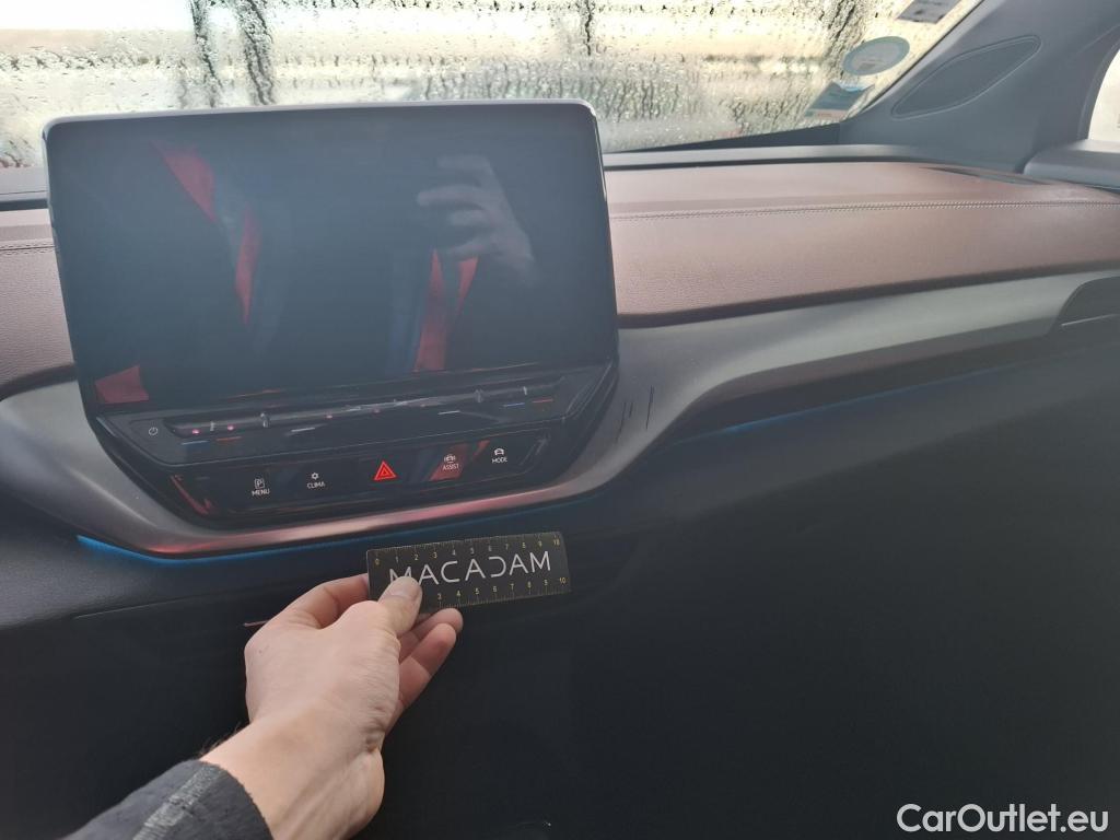  Volkswagen  ID.4  Business Pro Performance 77kWh BVA #46