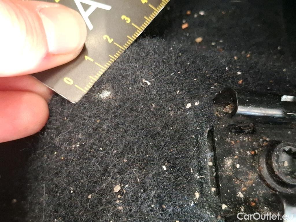  Volkswagen  ID.4  Business Pro Performance 77kWh BVA #32