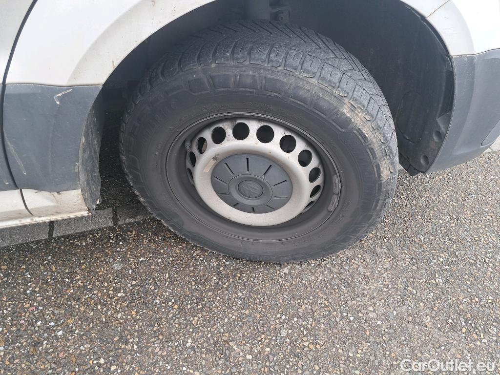  Volkswagen  Crafter  Fourgon Fourgon 35 mittlerer Radstand mit Hochdach FWD 2.0 140CV BVM6 #30