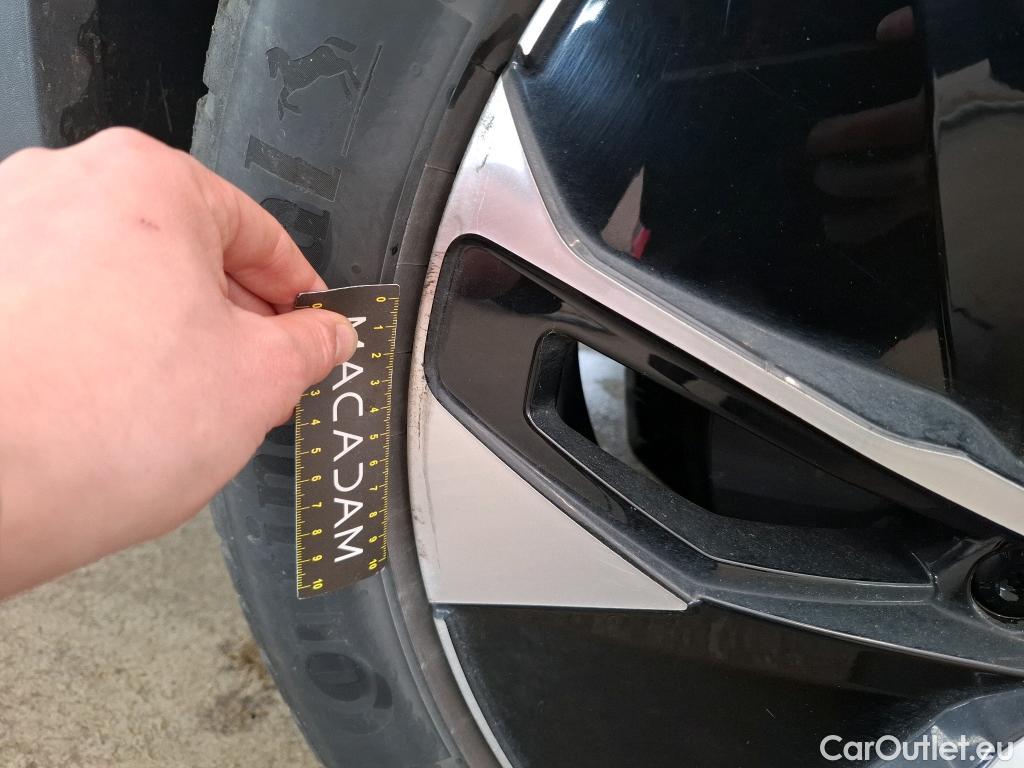  Volkswagen  ID.4  Business Pro Performance 77kWh BVA #30