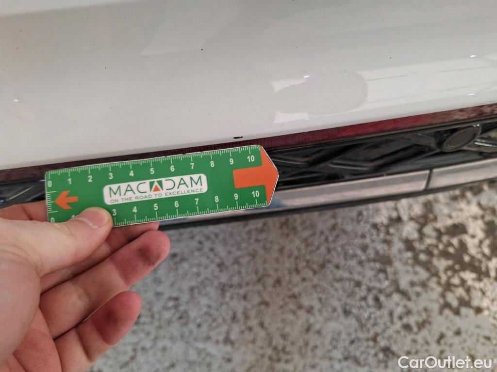  Volkswagen  Tiguan VOLKSWAGEN  / 2023 / 5P / SUV 2.0 TDI 150 DSG7 R-LINE EXCLUSIVE(SP) #6