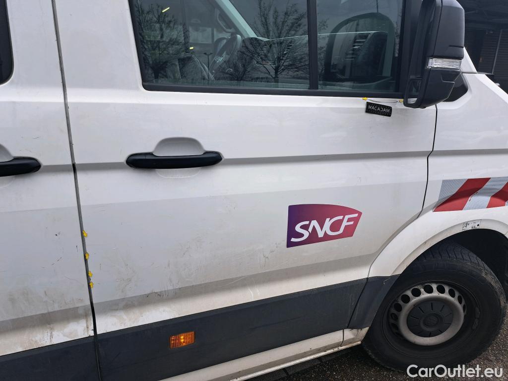  Volkswagen  Crafter  Fourgon Fourgon 35 mittlerer Radstand mit Hochdach FWD 2.0 140CV BVM6 #20