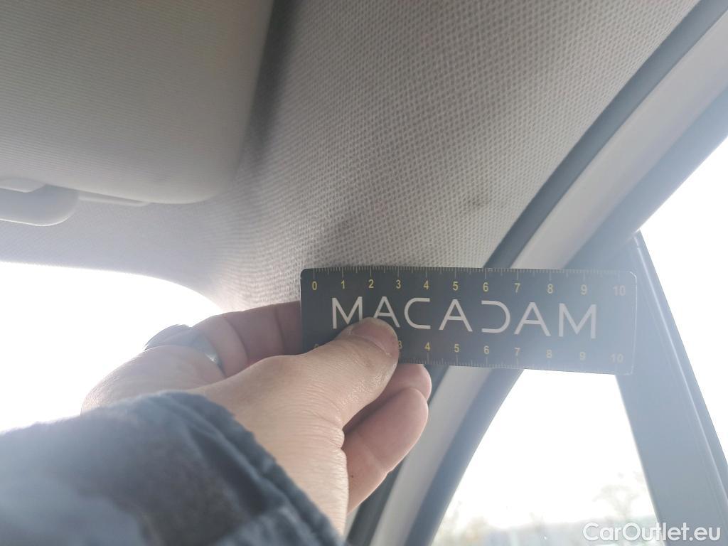  Volkswagen  Crafter  Fourgon Fourgon 35 mittlerer Radstand mit Hochdach FWD 2.0 140CV BVM6 #44