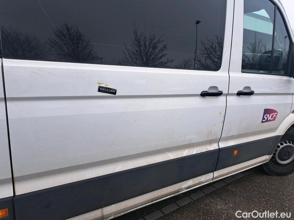  Volkswagen  Crafter  Fourgon Fourgon 35 mittlerer Radstand mit Hochdach FWD 2.0 140CV BVM6 #51