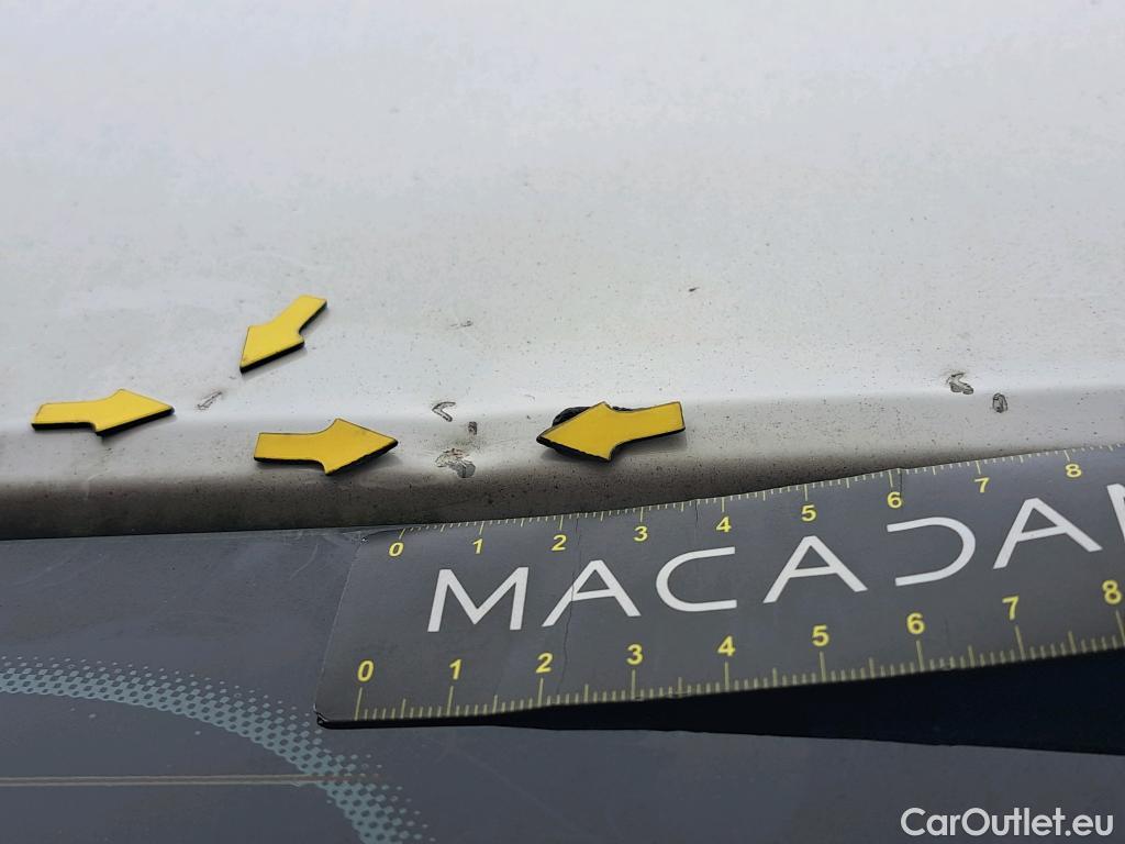  Volkswagen  Crafter  Fourgon Fourgon 35 mittlerer Radstand mit Hochdach FWD 2.0 140CV BVM6 #67