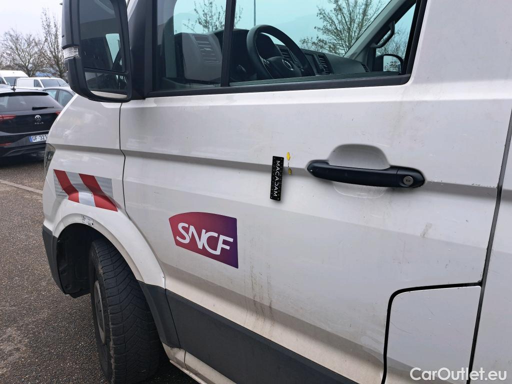  Volkswagen  Crafter  Fourgon Fourgon 35 mittlerer Radstand mit Hochdach FWD 2.0 140CV BVM6 #70