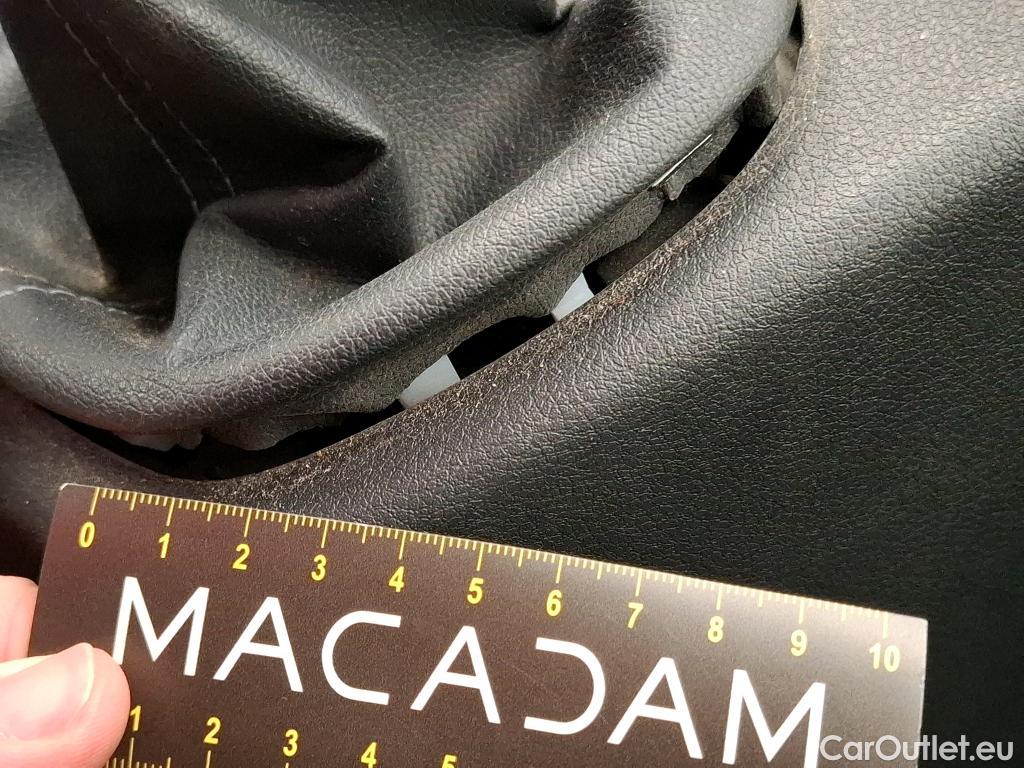  Renault  Trafic  Fourgon L2H1 1300 Confort 1.6 dCi #22