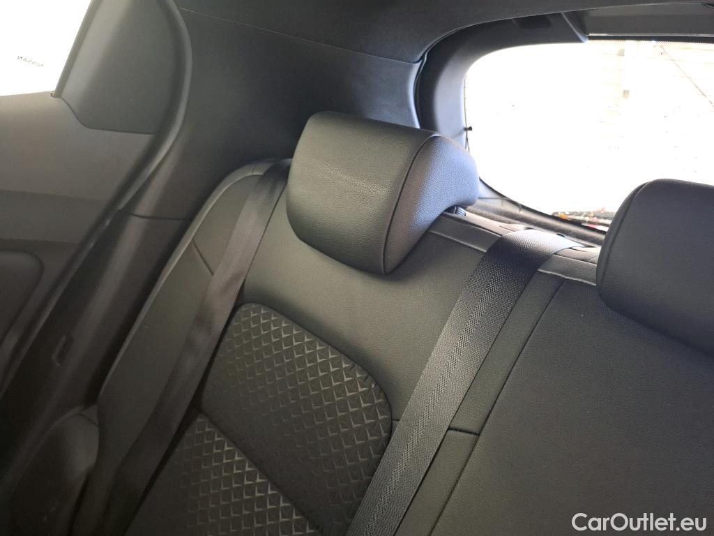  Nissan  Juke NISSAN  / 2019 / 5P / Crossover Hybrid 145 Business+ #11