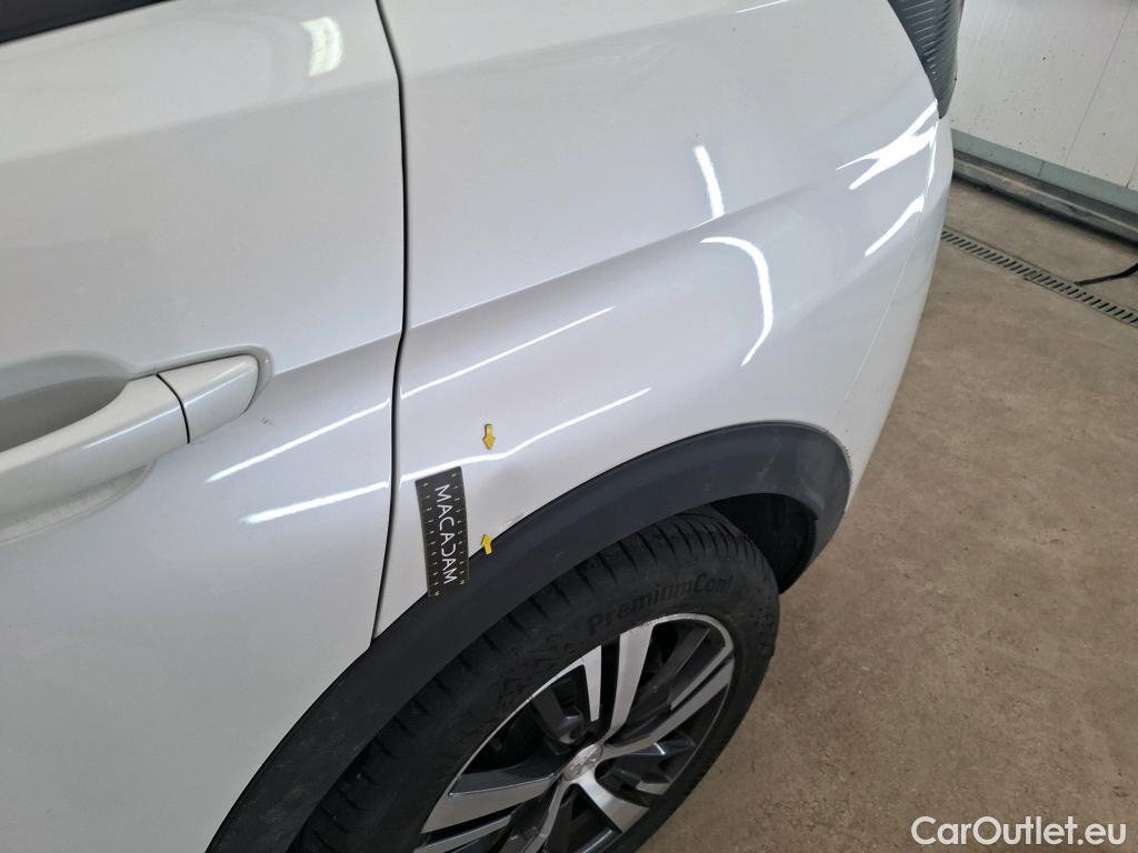  Peugeot  3008  II Allure Pack 1.2 PureTech 130CV BVA8 E6d #1