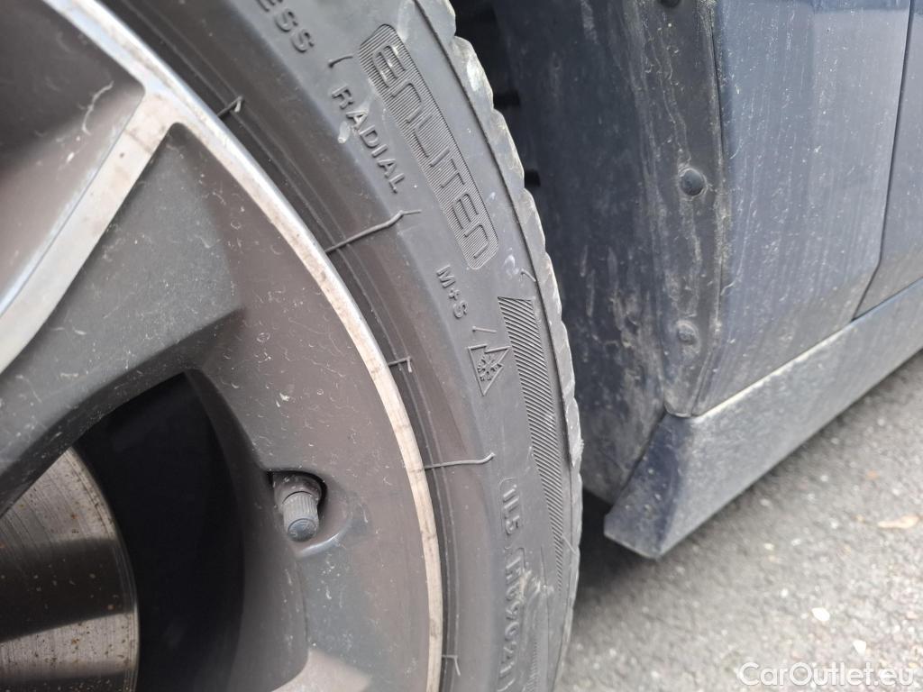  Bmw  Serie 1 Série 1 Berline 118 i Edition Sport 1.5 135CV BVA7 E6d #41