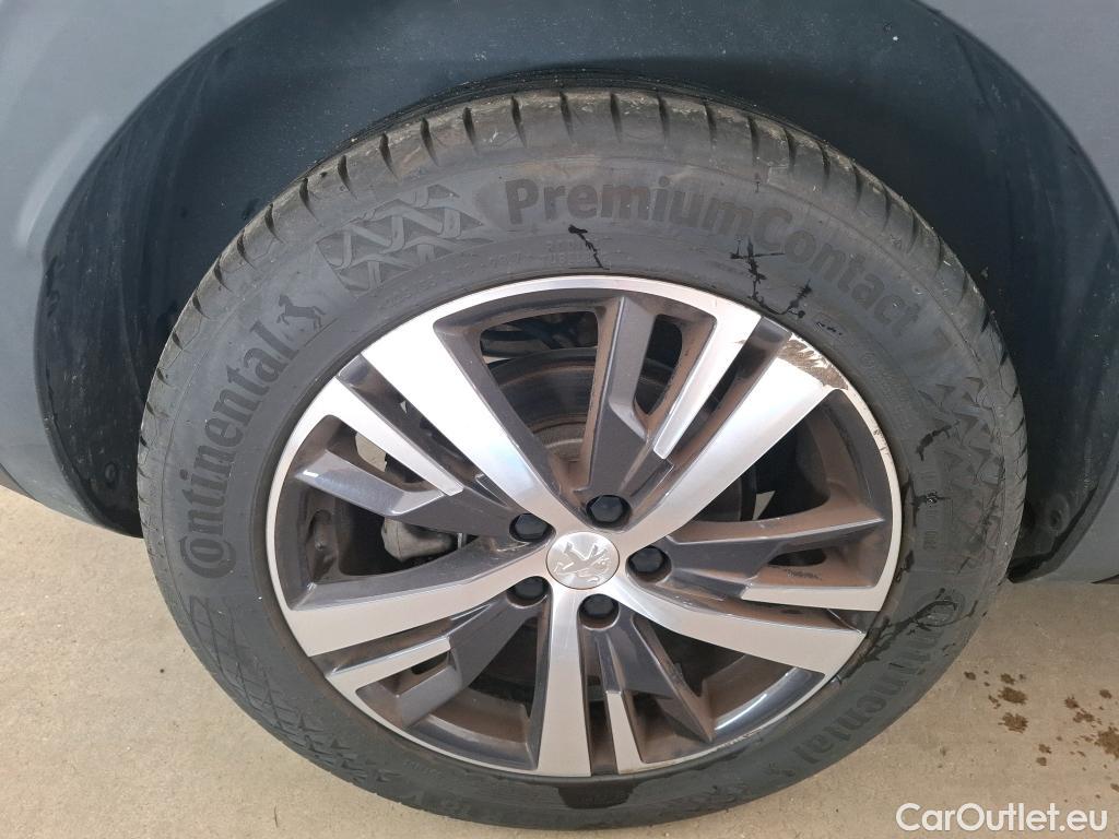  Peugeot  3008  II Allure Pack 1.2 PureTech 130CV BVA8 E6d #43