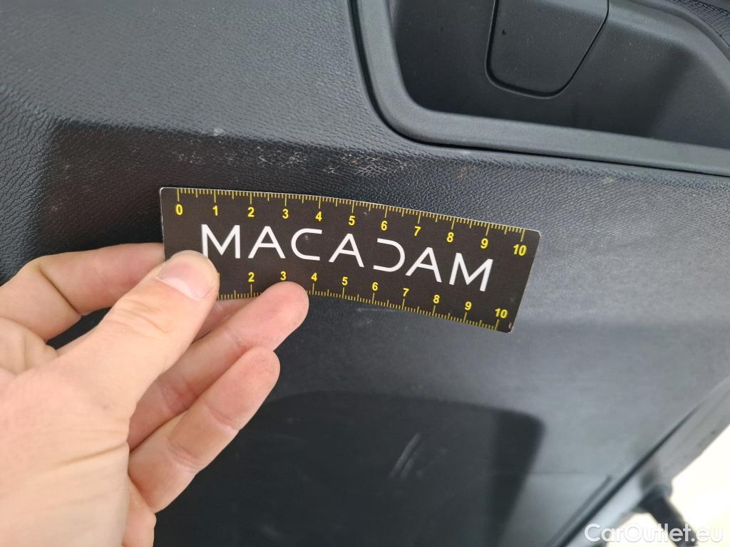  Peugeot  3008  II Allure Pack 1.2 PureTech 130CV BVA8 E6d #23