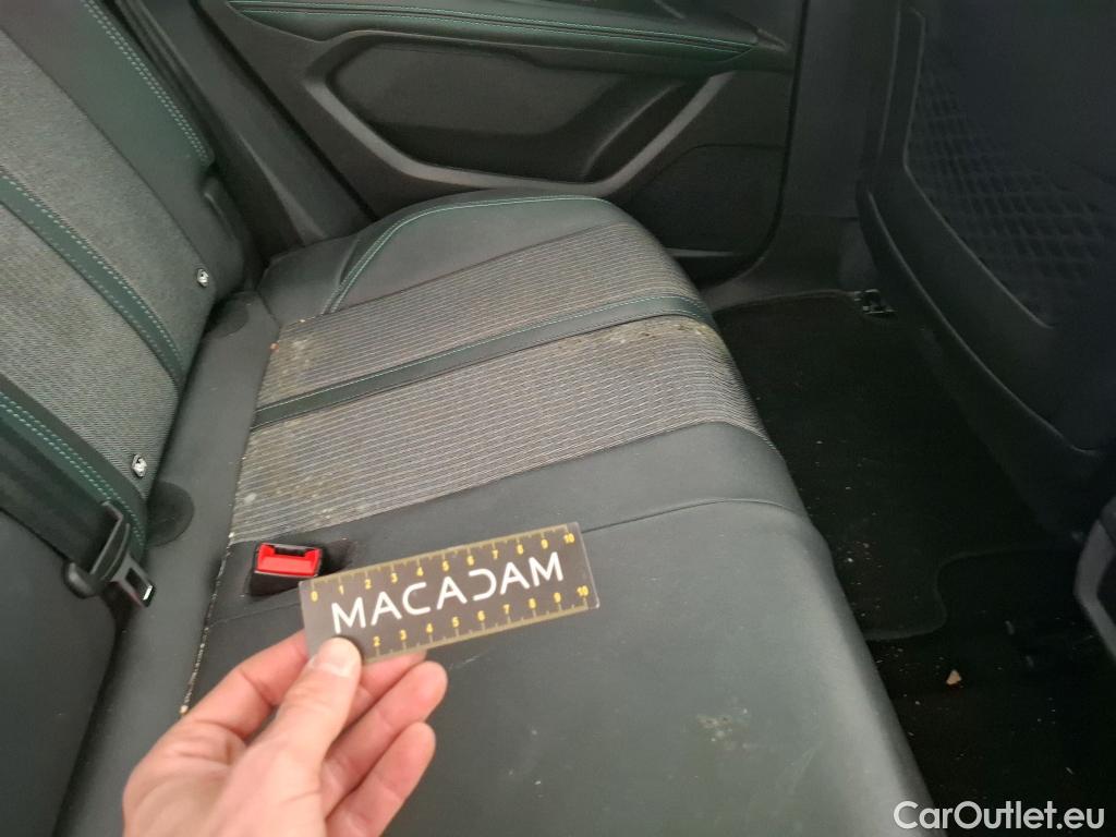  Peugeot  3008  II Allure Pack 1.2 PureTech 130CV BVA8 E6d #31