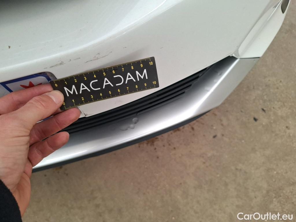  Peugeot  3008  II Allure Pack 1.2 PureTech 130CV BVA8 E6d #52