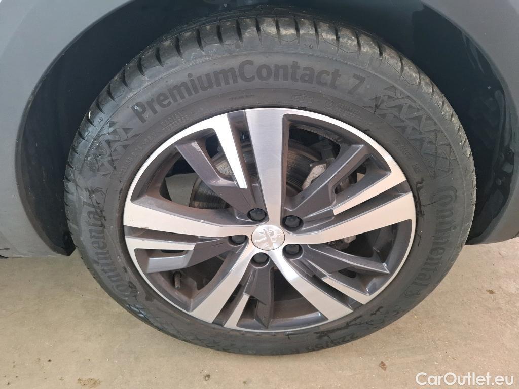  Peugeot  3008  II Allure Pack 1.2 PureTech 130CV BVA8 E6d #64