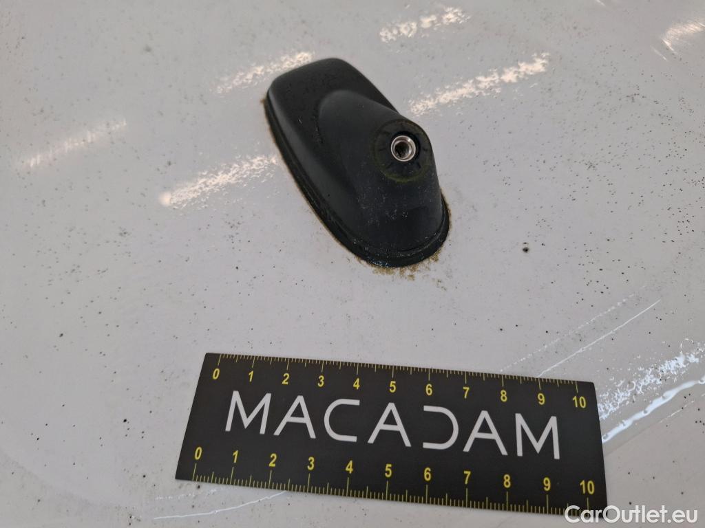  Citroen  C3 CITROEN  / 2020 / 5P / Berline PureTech 83 S&S BVM Feel Pack #9