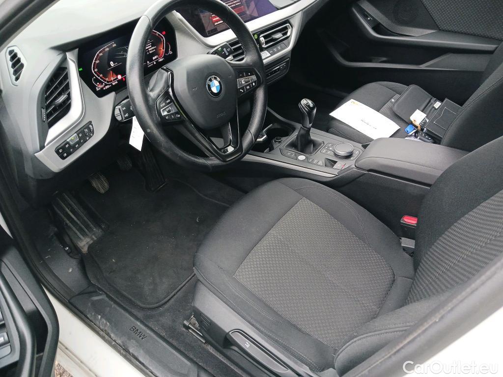  Bmw  Serie 1 BMW  / 2019 / 5P / berlina con portón 116d #5