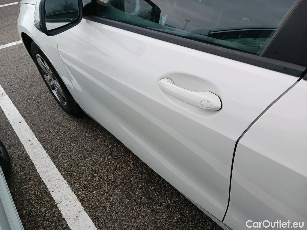  Bmw  Serie 1 BMW  / 2019 / 5P / berlina con portón 116d #1