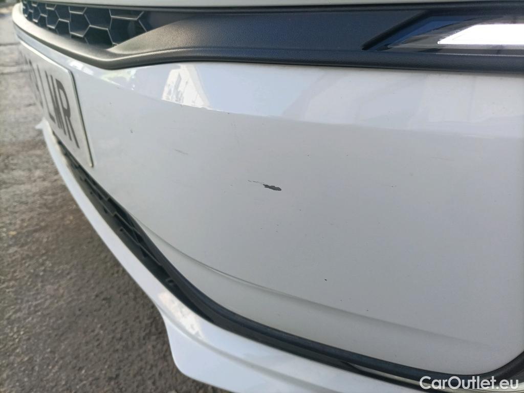  Volkswagen  Up VOLKSWAGEN e-! / 2016 / 5P / berlina con portón 61kW (83CV) #8