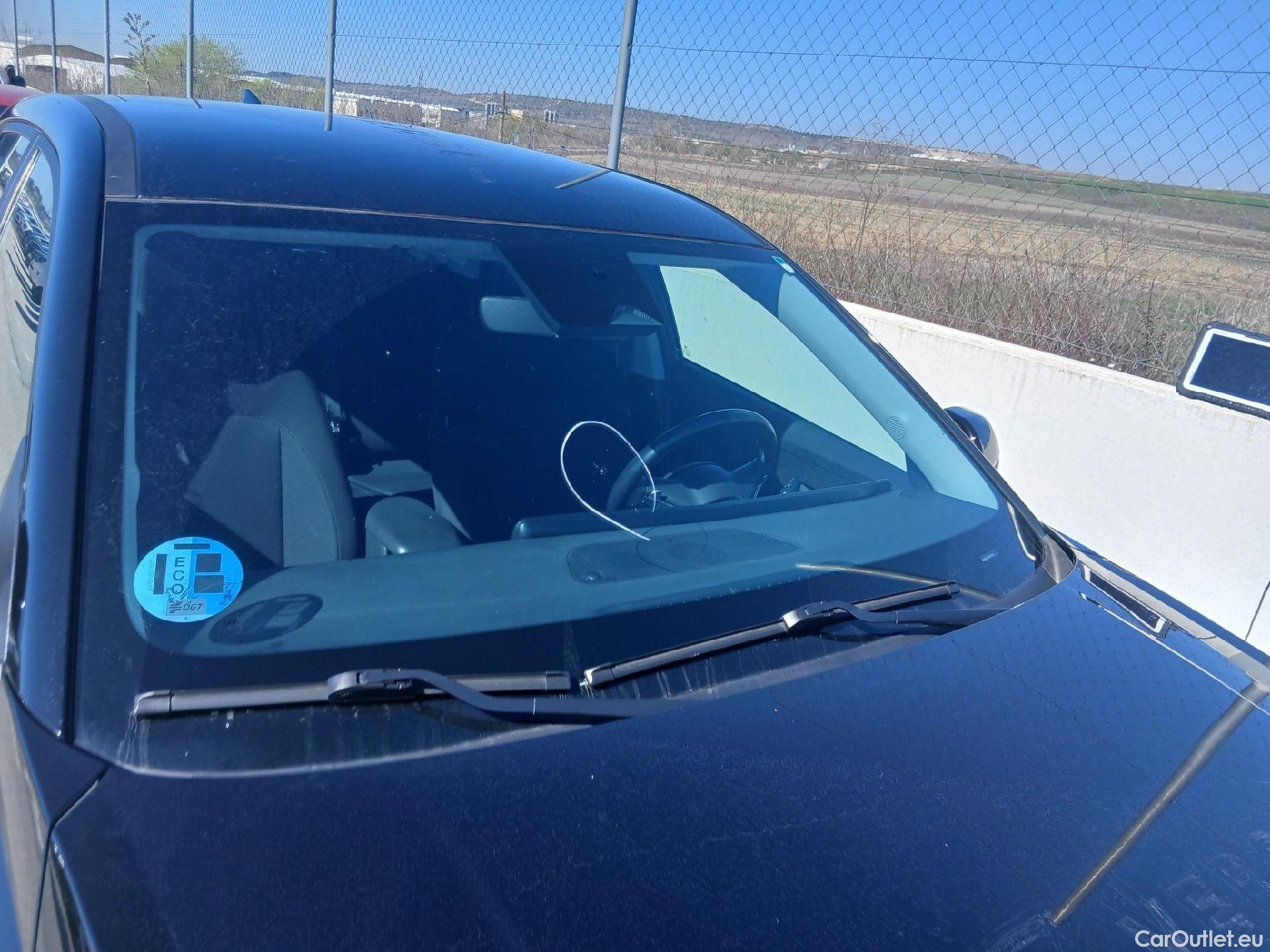  Hyundai  Konna HYUNDAI Kona / 2023 / 5P / todoterreno 1.6 GDI HEV Maxx DCT #22