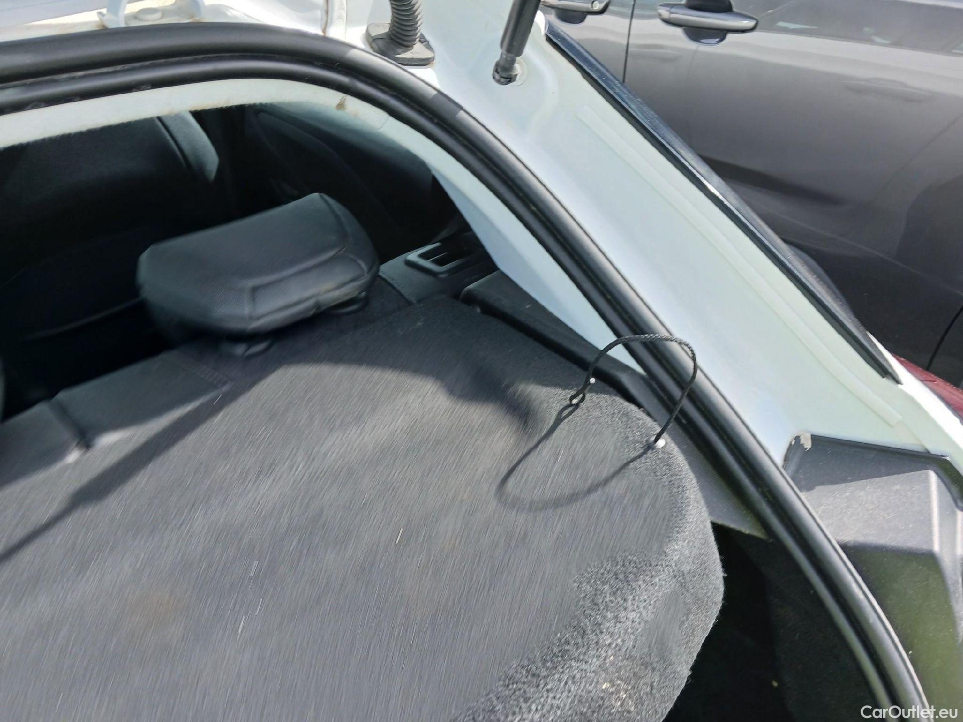  Opel  Corsa OPEL  1.2T XHL 74kW (100CV) Elegance (CX2) #51