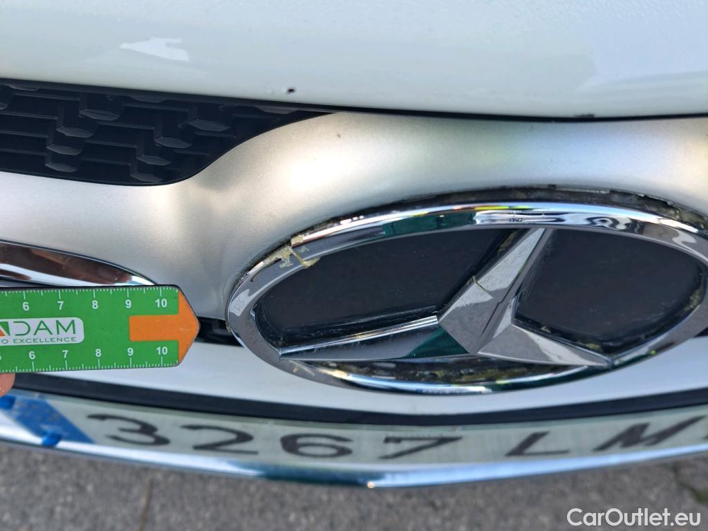  Mercedes  CLA-Klasse MERCEDES-BENZ CLA / 2019 / 4P / coupé CLA 250 e #2