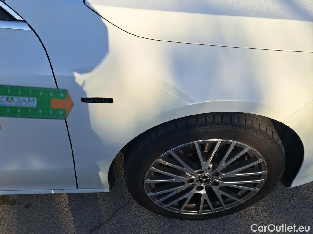  Mercedes  CLA-Klasse MERCEDES-BENZ CLA / 2019 / 4P / coupé CLA 250 e #33