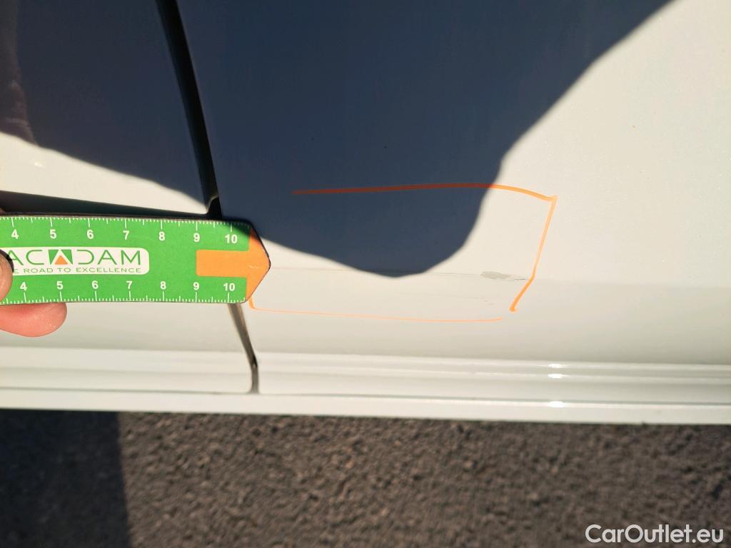  Mercedes  CLA-Klasse MERCEDES-BENZ CLA / 2019 / 4P / coupé CLA 250 e #6