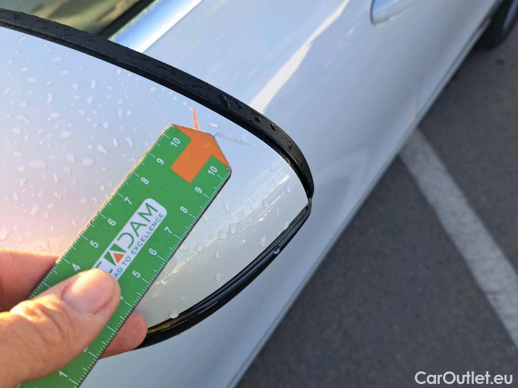  Mercedes  CLA-Klasse MERCEDES-BENZ CLA / 2019 / 4P / coupé CLA 250 e #32