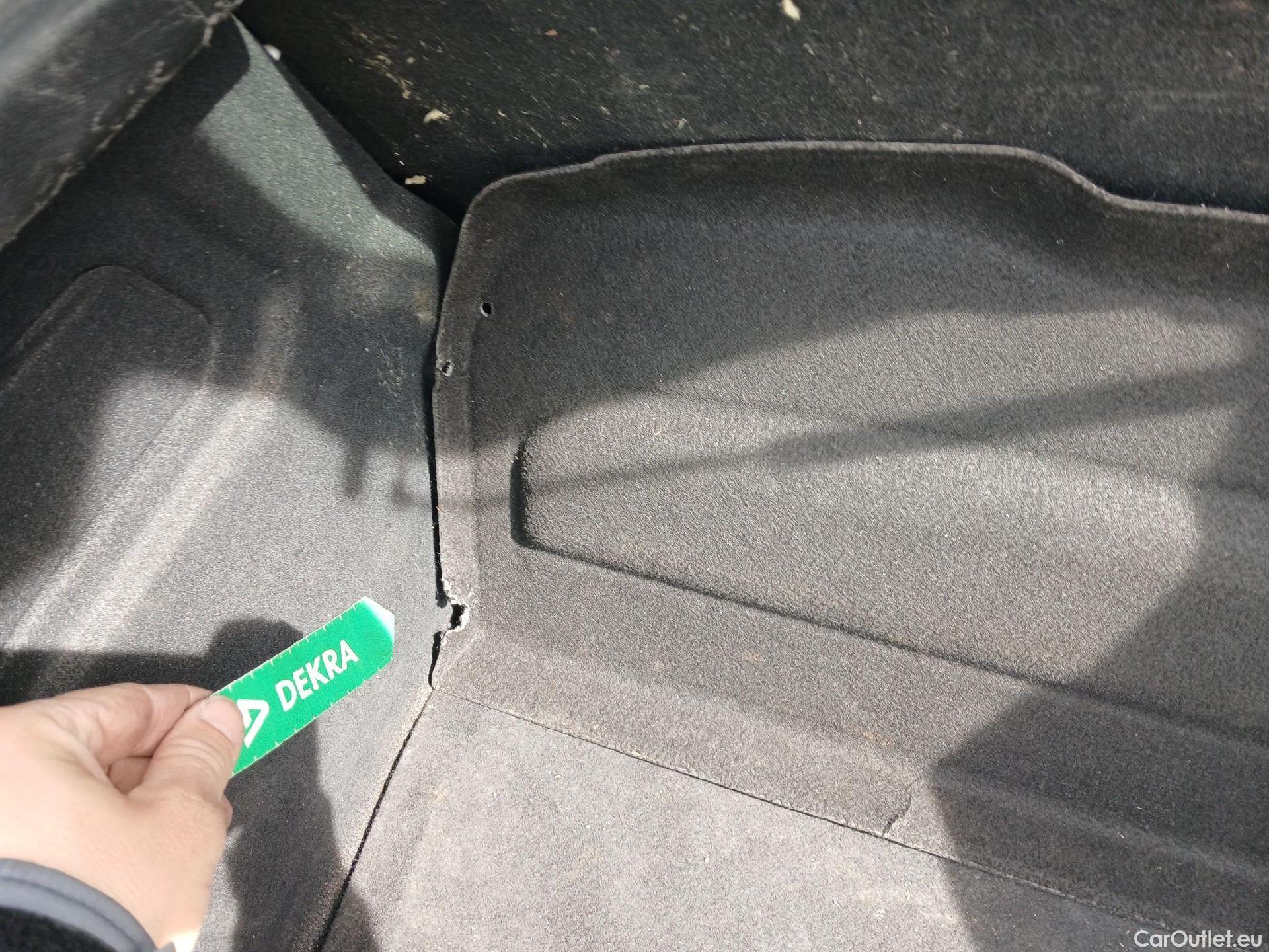  Opel  Corsa OPEL  1.2T XHL 74kW (100CV) Elegance (CX2) #52