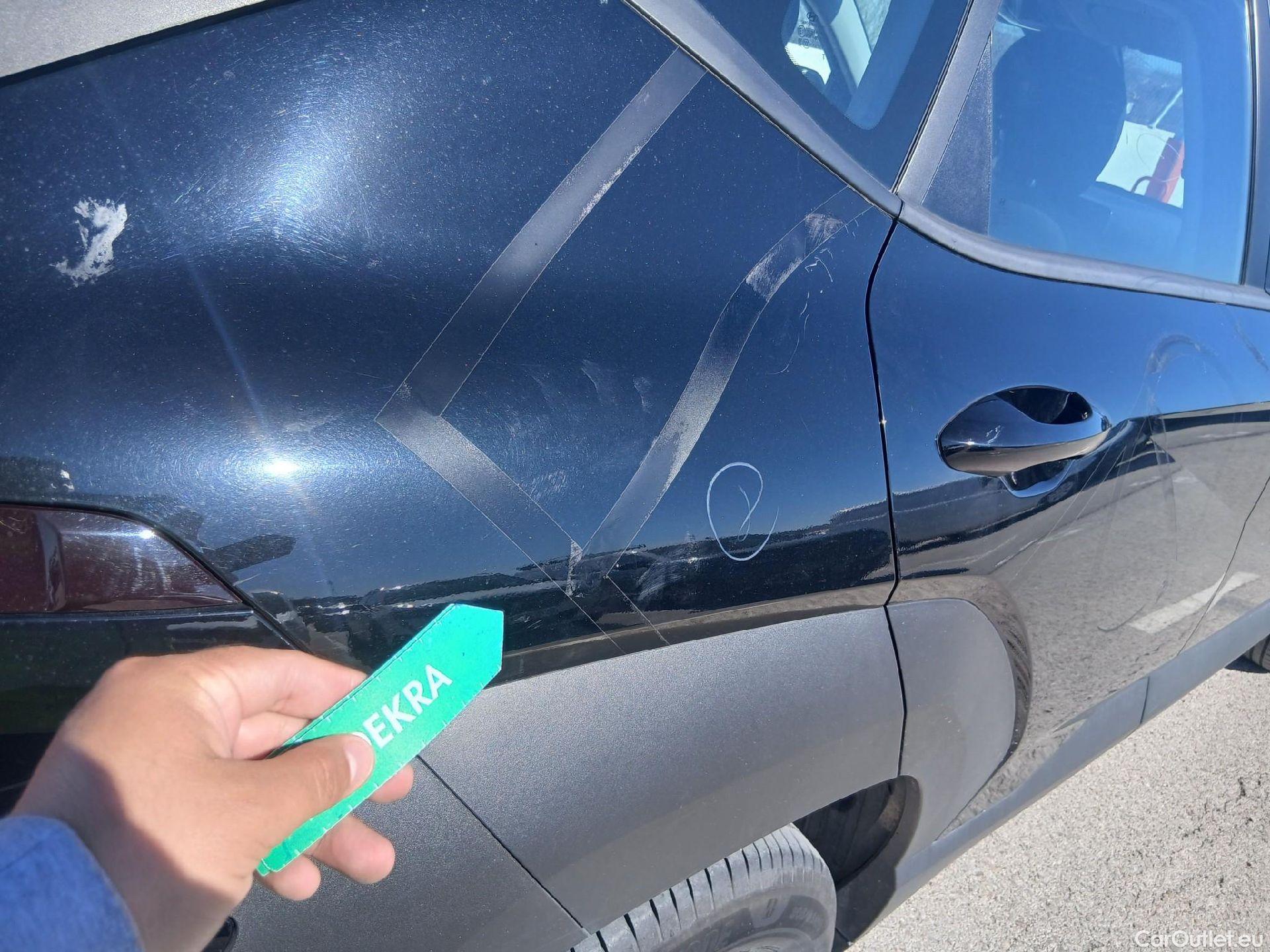  Hyundai  Konna HYUNDAI Kona / 2023 / 5P / todoterreno 1.6 GDI HEV Maxx DCT #34